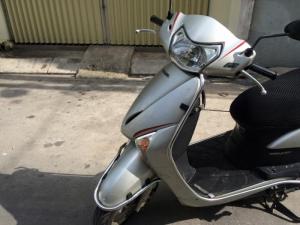 Honda LEAD Fi phun xăng điện tử,màu bạc, xe đẹp,máy êm