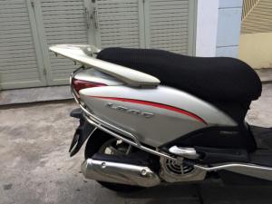 Honda LEAD Fi phun xăng điện tử,màu bạc, xe đẹp,máy êm