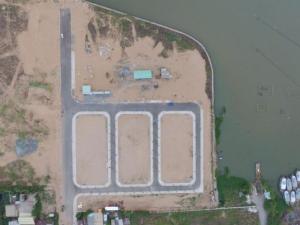 Nhà mặt phố ven sông