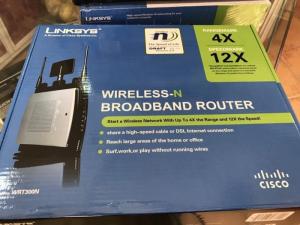 Phân phối trực tiếp bộ phát sóng wifi linksys wrt 300N cho các đại lý buôn lẻ toàn quốc