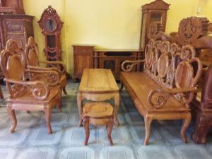Bộ bàn ghế triện nho gỗ hương