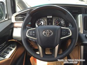 Khuyến Mãi Mua xe Toyota Innova V 2018 Số Tự Động Màu Đồng Ánh Kim. Vay Trả Góp Chỉ 320Tr. Giao Trong Tháng