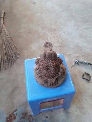 Bán cóc ngậm tiền phong thuỷ bằng gỗ xá xị thơm