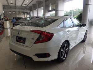 Honda Civic 2017 - Đẳng Câp - Mạnh mẽ - Đại lý Honda Ô tô Huế Chính Hãng 5S