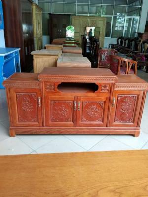 Kệ tivi nồi giữa gỗ xoan đào