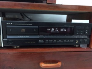 CD denon 1610