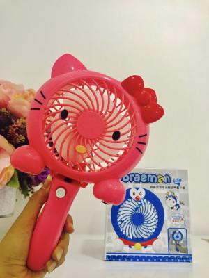 Quạt mát Hellokitty, Doreamon có thể để bàn hoặc cầm tay, quạt xài pin sạc