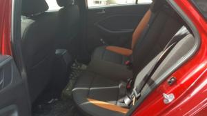 Bán Hyundai I20 Active nhập 2015 màu đỏ biển HCM