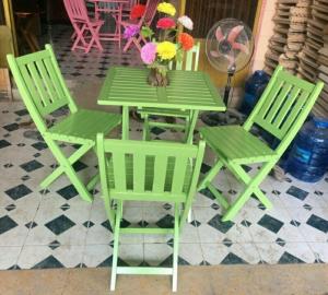 Bàn ghế gổ cafe quán ăn giá rẻ