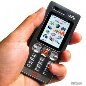 Sony W880i