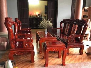 Bộ Bàn Ghế Đồng Kỵ Minh Quốc Voi Gỗ Xà Cừ