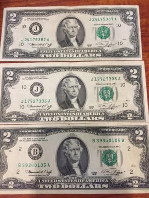 http://tiencovietnam.com/2-usd-1976-may-man/