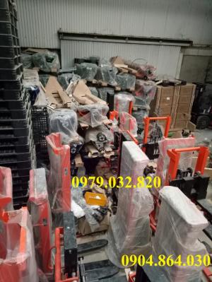 Xe nâng tay cao Model HS 20/16
- Tải trọng nâng 2000 kg