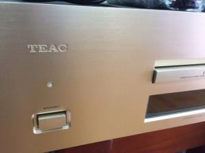 CD Teac 25x