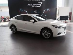 Xe Mazda 3 facelift 2.0 màu trắng phiên bảng facelift mới 2017-ưu đãi giá tốt nhất tại Mazda chính hãng ở Biên Hòa-Đồng Nai