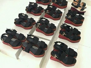 Hàng mới nhập về nha khách iu