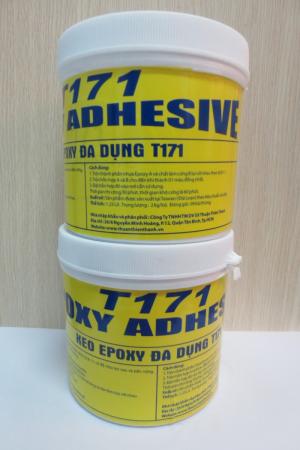 Keo epoxy đa năng - T171 Epoxy Adhesive
T171 Epoxy Adhesive là keo epoxy 02 thành phần tỷ lệ 1;1 có độ chịu lực cao và bền vững, chống thấm và không gây ô nhiễm môi trường.
Công dụng :
1. Dán, lắp đặt, lắp ghép các loại đá granite, marble.
2. Xử lý bề mặt bê tông, sắt, thép, gỗ nứt và lồi lõm.
3. Dùng cấy sắt vào tường, cấy bu-lông, ốc, vít vào bê tông và dán kim loại với nhau.
4. Dùng để dán các loại gạch ceramic
5. Dán các loại đá vào tấm gypsum board.
6. Dán các loại đá vào tường
7. Dán các loại gỗ và dùng trong công nghiệp gỗ
Xuất xứ : sản phẩm được sản xuất tại Taiwan ( Đài Loan) theo tiêu chuẩn của Mỹ.