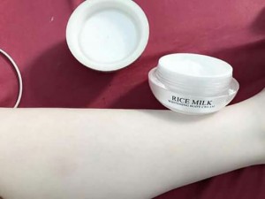 Kem Body Sữa Gạo