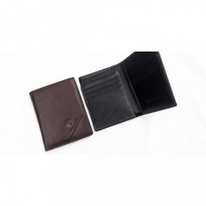 - Màu sắc đặc trưng : Đen, Nâu
- Kích thước tối giản : 12x 9.5 cm
- Chất liệu : 100% Da bò cao cấp
- Chúng tôi sẽ hoàn lại 200% giá trị đơn hàng nếu chứng minh không phải là da thật.
- Thiết kế gồm 2 ngăn lớn, 1 ngăn dây kéo cùng nhiều ngăn nhỏ đựng card, cmnd, hình ảnh, thẻ ,.....rất tiện dụng cho cánh mày râu
