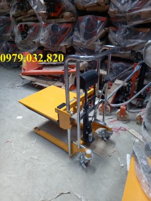 Xe nâng tay cao - Có mặt bàn
- Tải trọng nâng 400 kg