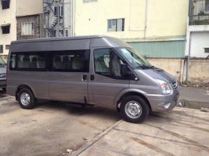 Ford Transit tiêu chuẩn, hỗ trợ vay 90%+ nhiều phần quà giá trị