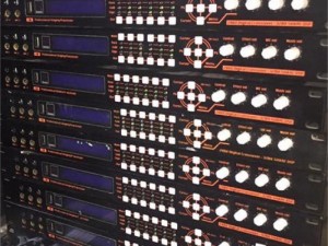 Vang số x6 tuyệt vòi với vang số có cổng quang đồng trục thích hợp cho TV thế hệ mới