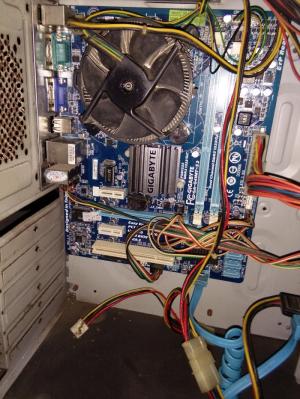 cpu G41 / e5700 / ram 2g dr3 / ổ 80g / nguồn 500w