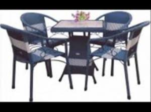Bàn ghế cafe cần bán gấp rất mong nhận được nhiều sự hợp tác của quý khách hàng.