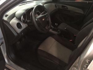 Bán Chevrole Cruze sx 2014 màu bạc xe cực đẹp