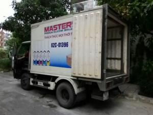 Xe tải cũ isuzu 1t9 thùng đông lạnh đời 2005