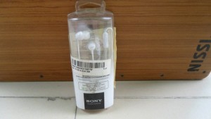 Tai nghe Sony MDR-EX15 có micro