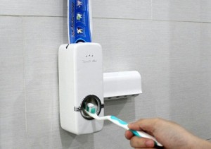 Dụng cụ lấy kem đánh răng