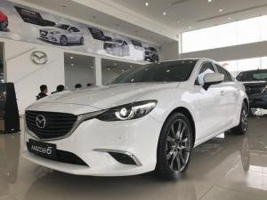 Bán xe Mazda 6 2017 , màu trắng sang trọng. Chỉ cần 250tr giao xe ngay.