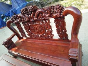 Bộ bàn ghế rồng đỉnh gỗ hương vân tay 12