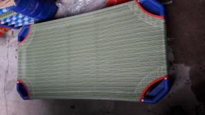 Giường ngủ mầm non và nhiều loại giường sọc xanh trắng giá rẻ ưu đãi