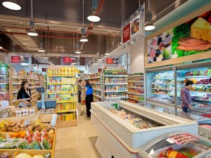 Tuyển nhân viên bán hàng dịp hè