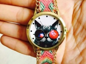 Đồng hồ thổ cẩm