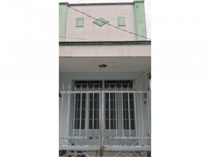 Bán nhà C6 hẻm xe hơi đường Phạm hùng
