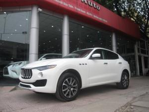 Xe Maserati Levante 2017