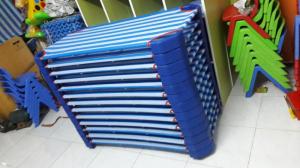 Giường ngủ giá rẻ , các loại giường sọc so le đang giảm giá