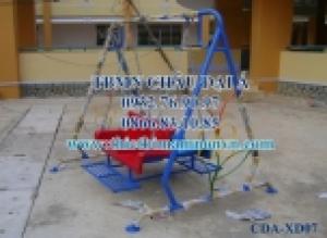 Xích đu ghế gấu