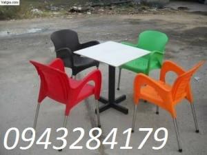 Chuyên sản xuất bàn ghế nhựa đúc giá sỉ