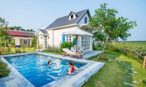 Sở Hữu Biệt Thự Liền Kề Chỉ Với 1,8Tỷ Diện tích 180m2 Tại Vườn Vua Resort