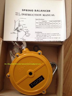 Pa lăng cân bằng 0.5 1.5Kg TW 1R