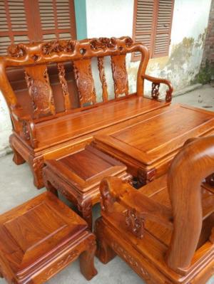 Bộ bàn ghế phòng khách kiểu hồng tàu gỗ hương vân