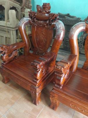 Bộ bàn ghế trạm nghê đỉnh gỗ hương vân