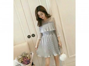 Đầm Xòe Dập Li Phối Lưới Đính Hạt