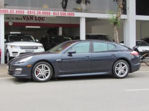 Porsche Panamera 4 2010