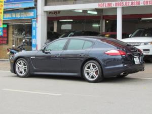 Porsche Panamera 4 2010