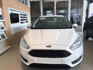 Khuyến mãi mua xe Ford Focus Trend, 4 cửa, số tự động, vay trả góp chỉ 150 triệu